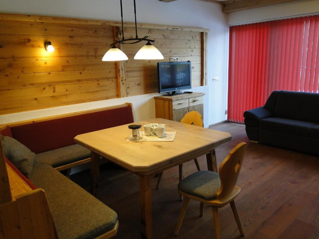 Appartement Gipfelsturm Haus im Ennstal Room photo